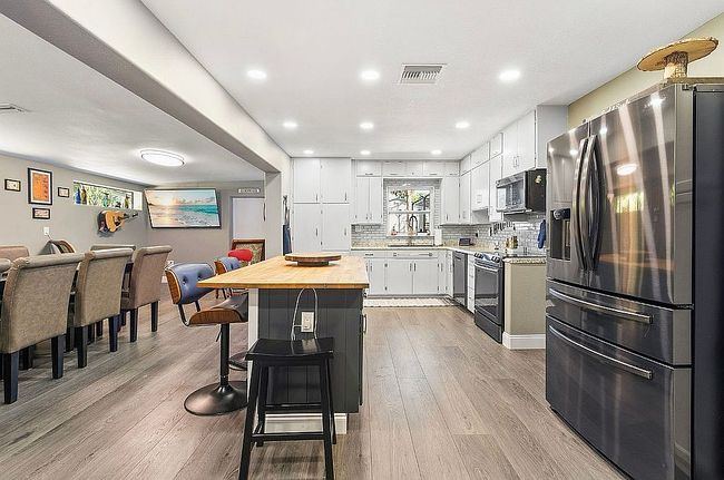 Photo of 1622 Piney Rd, North Fort Myers, FL
