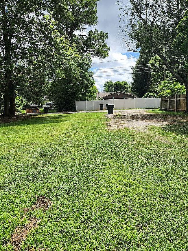 Image of 1405 Locust St Se