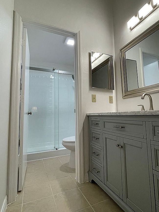 Image of 5100 Burchette Rd Unit 4200