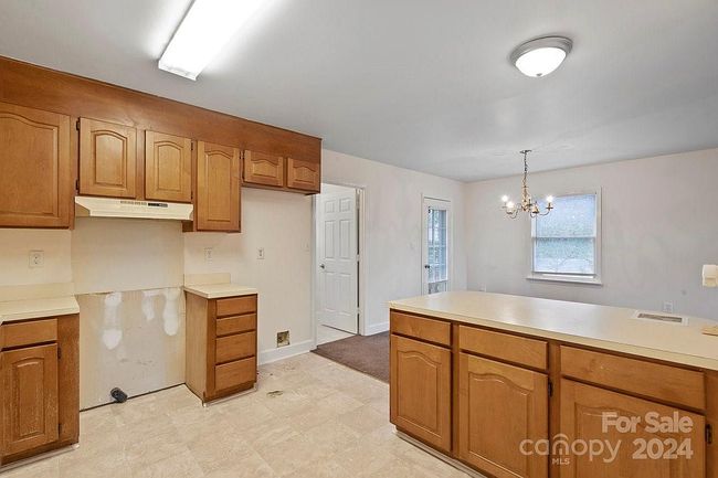 Additional photo 3 of property located at 1227 Rollins Ave