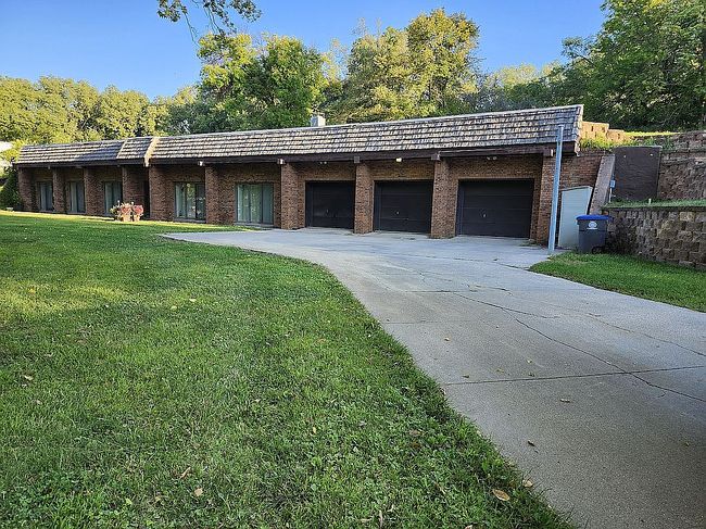 500 Spencer Ave, Council Bluffs, IA