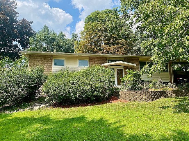 Photo of 44080 Marlson Ave, Novi, MI