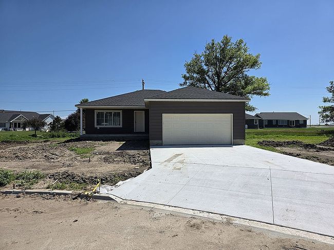 Photo of 141 Bronco Cir, Utica, NE