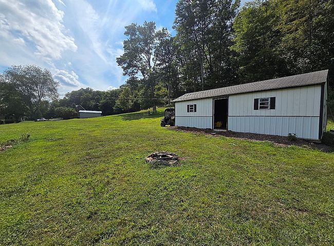 Photo of 323 Tatesville Rd, Everett, PA