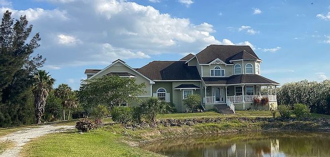 Preview of property located at 925 Bayshore Dr