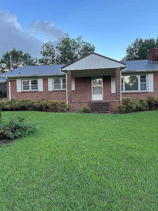 Photo of 1107 11th St Ne, Jasper, AL