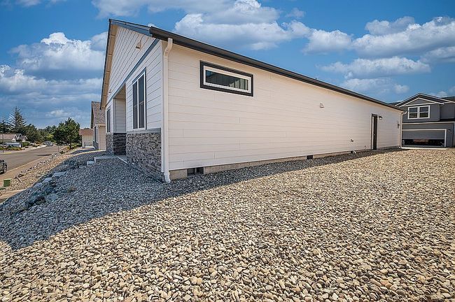 Photo of 761 Spyglass Dr, Bandon, OR