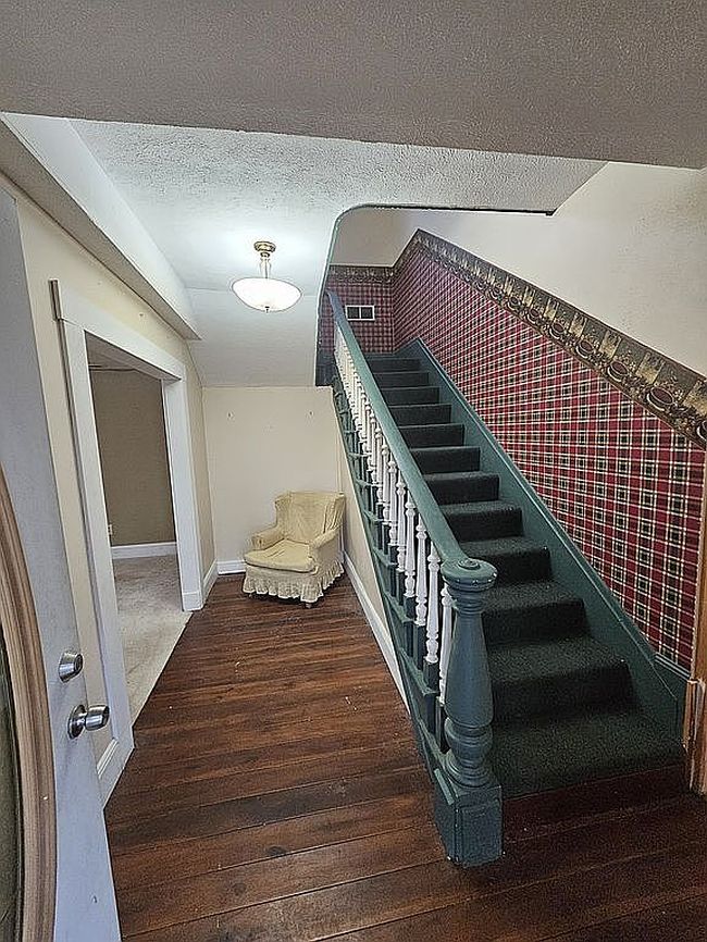 Additional photo 3 of property located at 205 Liberty St