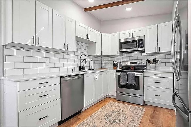 Image of 6910 Kessler St
