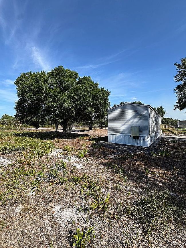 Photo of 210 N Zambria St, Clewiston, FL