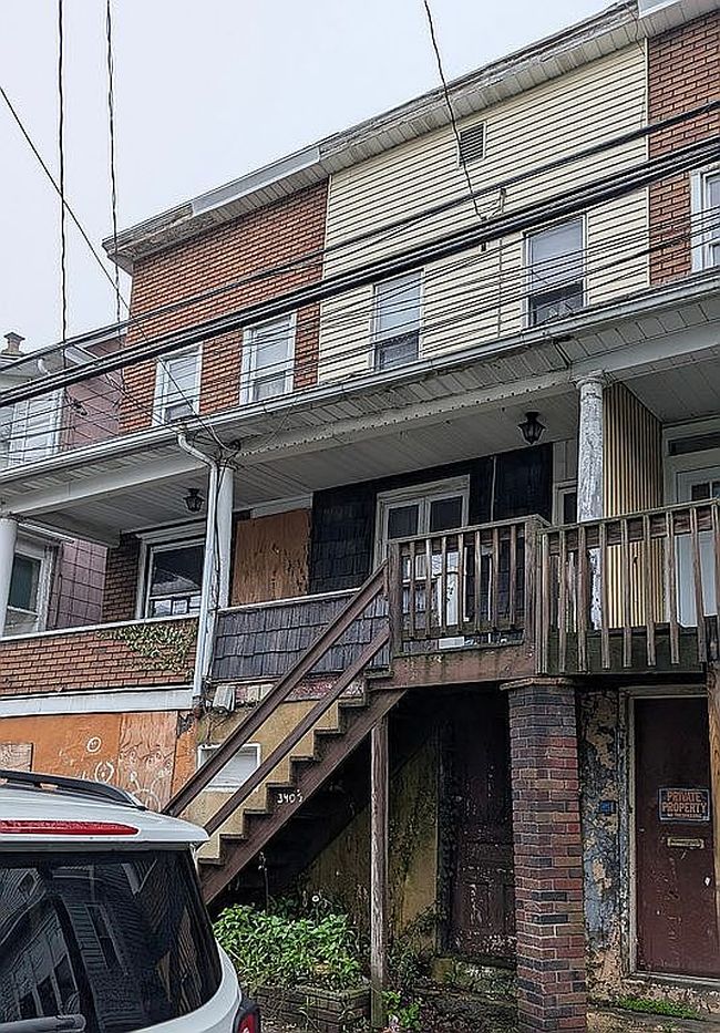 Image of 340.5 W Kline Ave