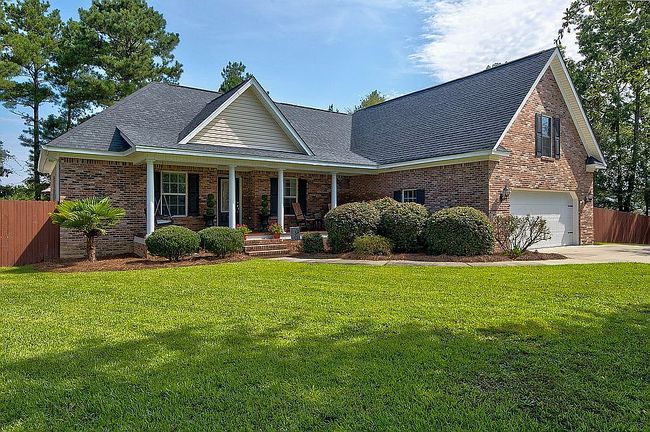 Photo of 7 Pin Oak Ct, Camden, SC