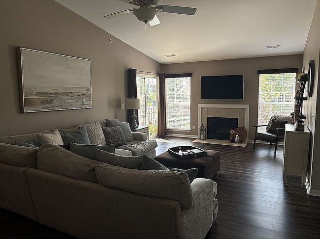 Photo of 52069 Naugatuck Dr, Macomb, MI