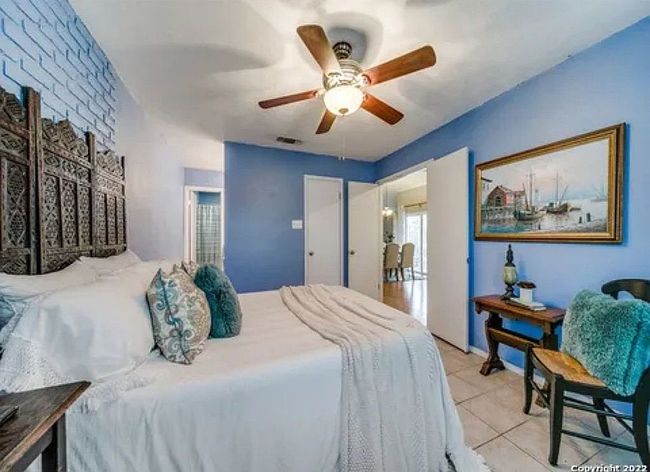 Image of 5775 Larkdale Dr
