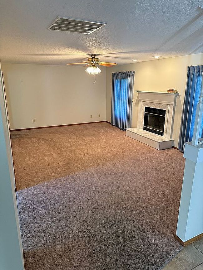 Image of 3781 Oakwood Cir