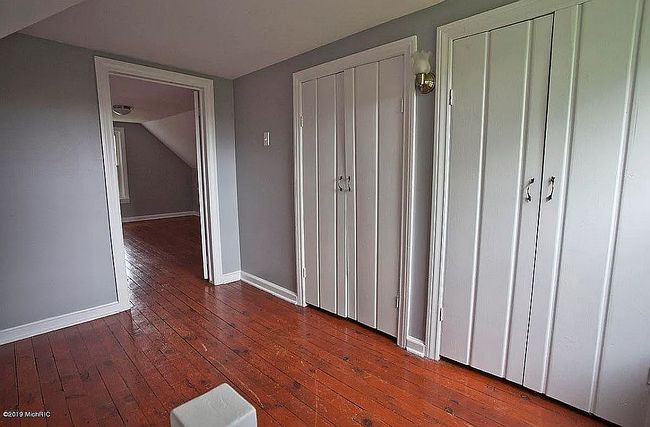 Photo of 2731 32nd St Se, Kentwood, MI