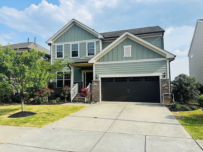 Image of 921 Lemster Ln