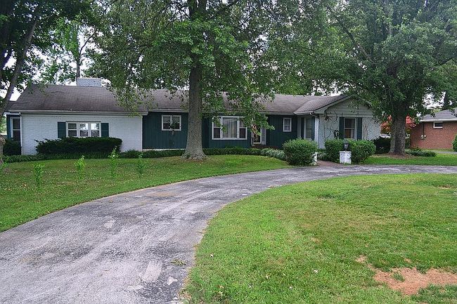 Preview of property located at 408 Rolling Road Dr