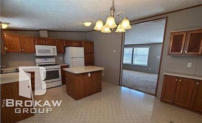Additional photo 1 of property located at 17173 Louise Dr