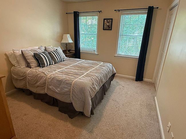 Photo of 1707 Mystic Dr, Durham, NC