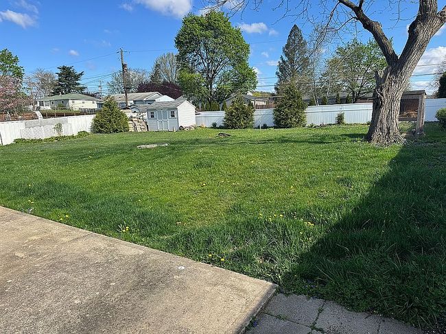 Photo of 2330 Linwood Ave, Williamsport, PA