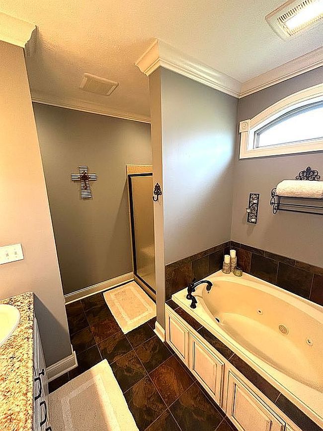 Photo of 145 Marilyns Pl, Caledonia, MS