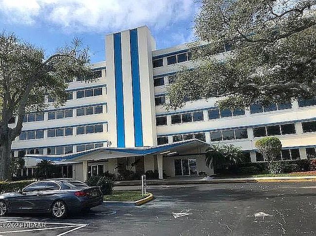 Image of 1224 S Peninsula Dr Apt 202