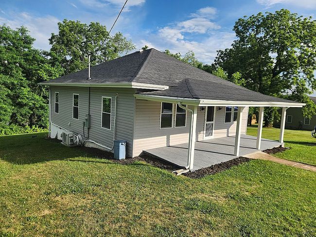Photo of 1135 W Spiller St, Wytheville, VA