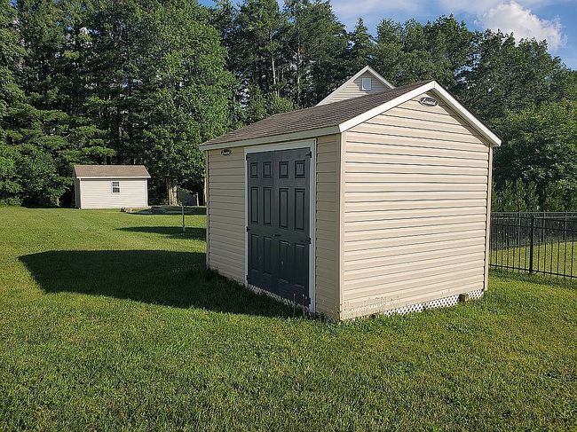 Photo of 136 Wilshire Cir, Princeton, WV