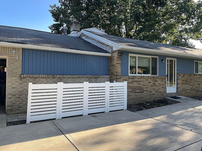 Photo of 549 Louisville Pl, Pittsburgh, PA