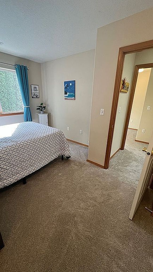 Additional photo 1 of property located at 3134 Ne 103rd Pl