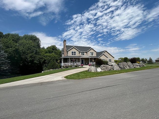 Photo of 8797 Bridger Blvd, Paradise, UT