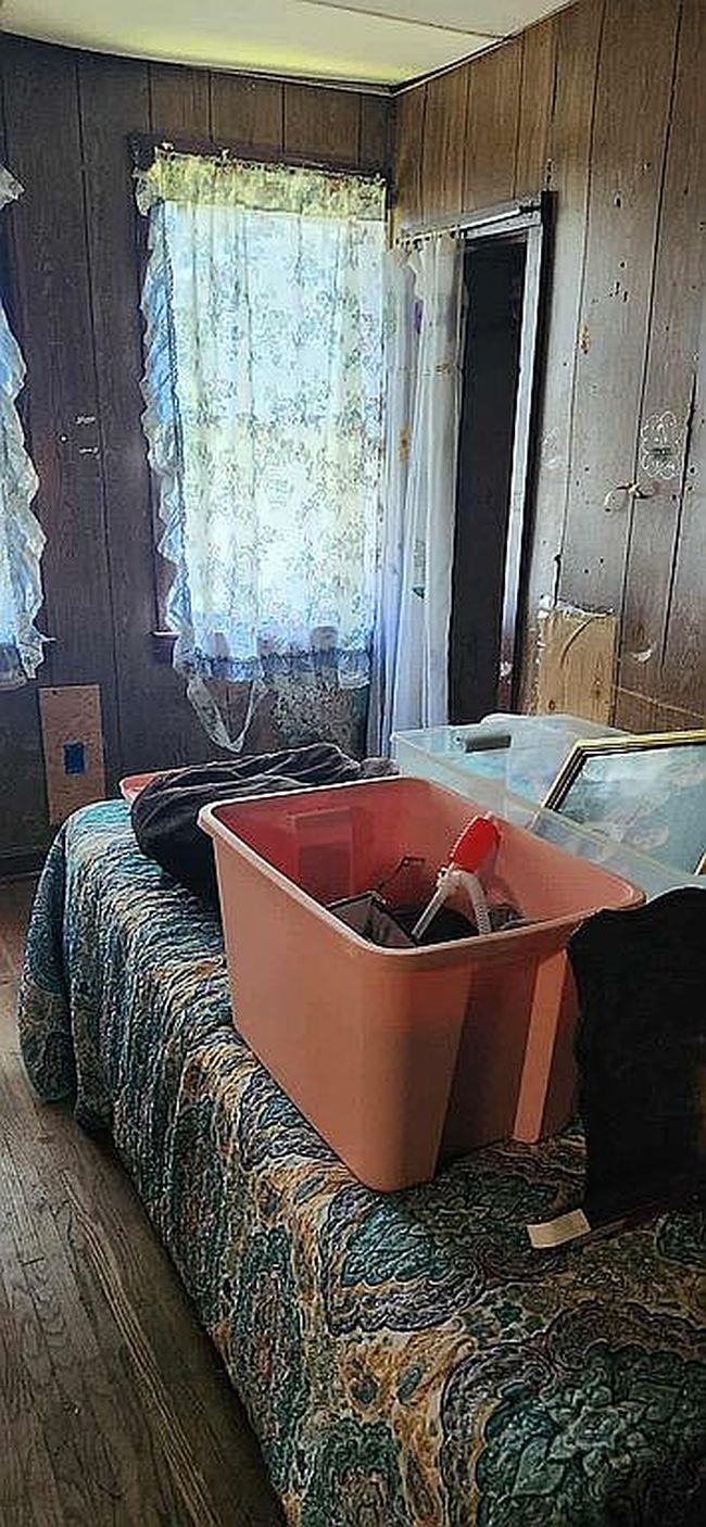 Photo of 12260 Coal River Rd, Saint Albans, WV