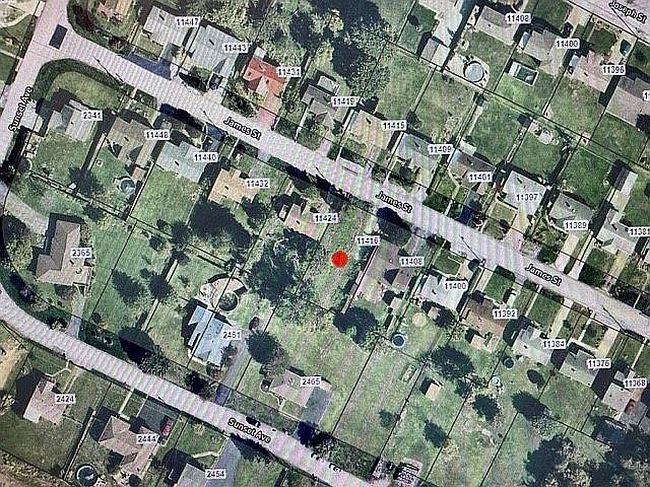 Image of 11416 James St