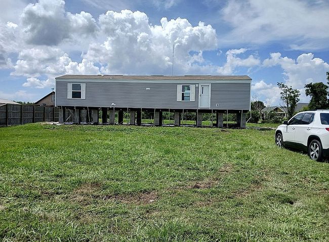 Photo of 310 W 41st St, Cut Off, LA