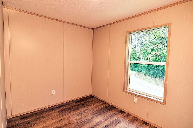 Photo of 5183 Yellow Mountain Rd, Roanoke, VA