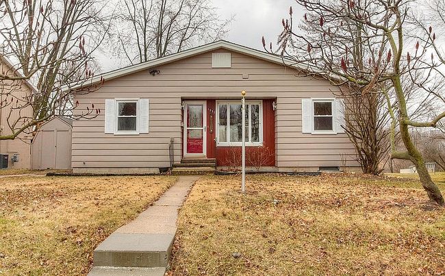 Image of 1032 C Ave