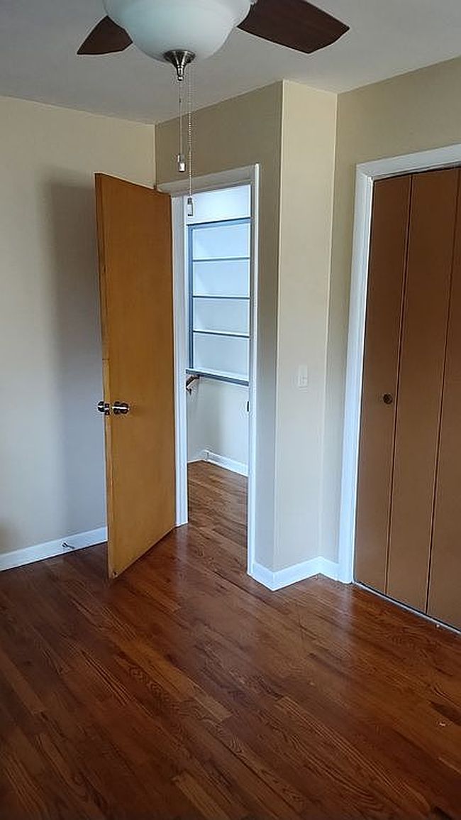 Image of 3912 Robin Ln