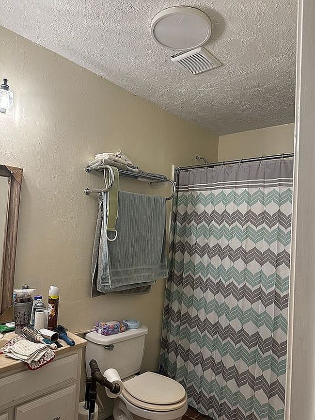 Image of 10022 Hall Rd