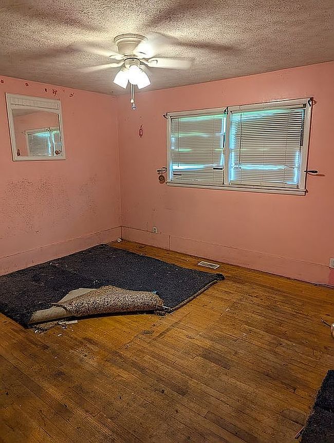 Image of 2060 E Thompson Rd
