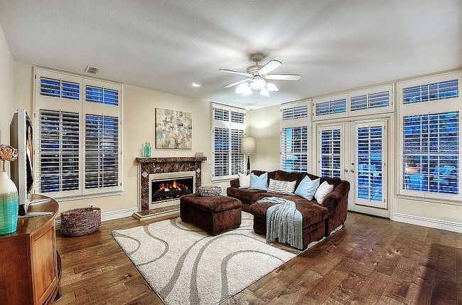 Image of 2 Dellwood