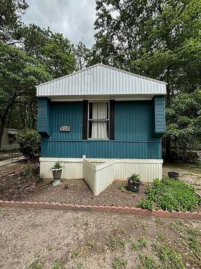Preview of property located at 310 Arbor Oak Dr