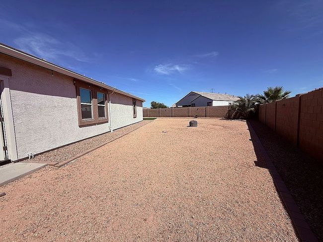 Image of 40913 W Williams Way