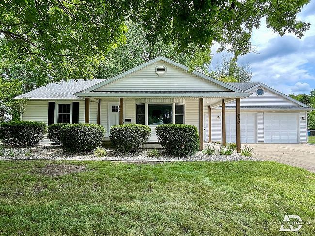 Photo of 830 W River St, Bourbonnais, IL