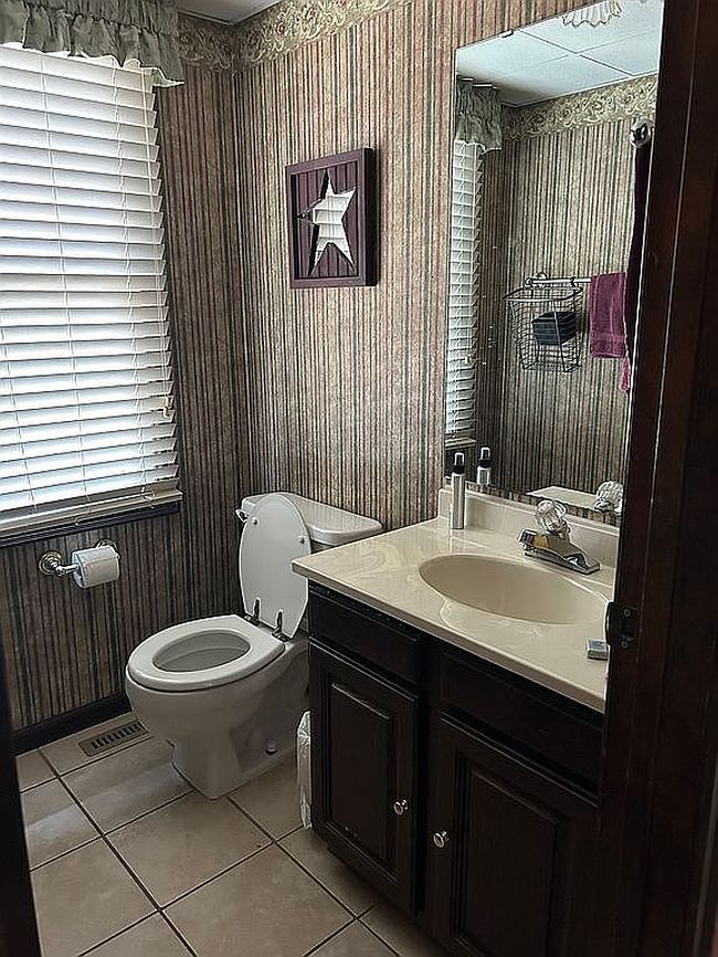 Photo of 5 Ridgewood Rd, Fort Madison, IA