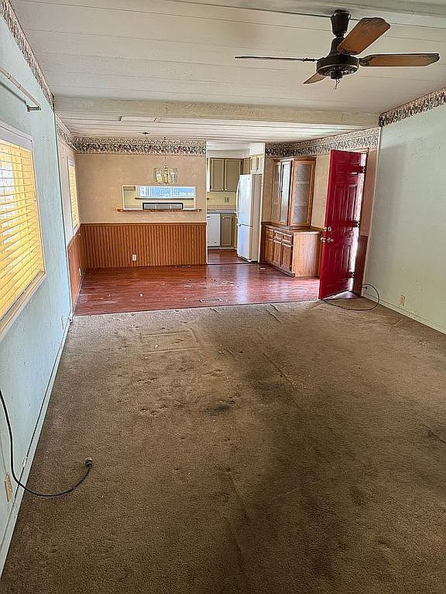 Preview of property located at 5691 E Woodcross Dr