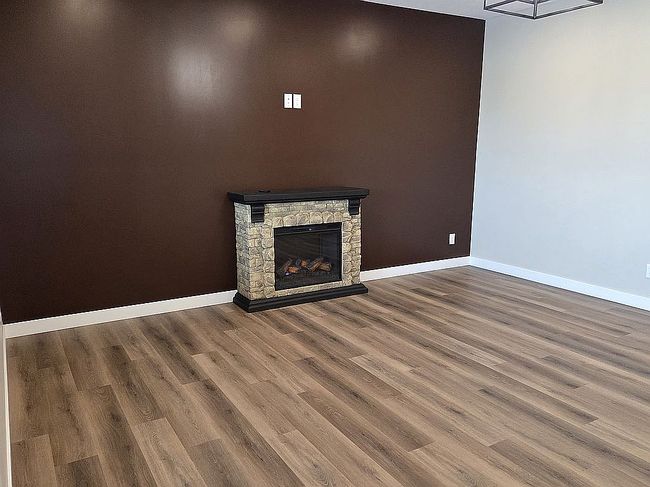 Additional photo 2 of property located at 2667 48th Ave