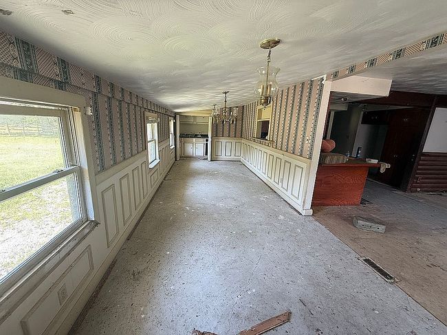 Additional photo 2 of property located at 1440 State Line Rd