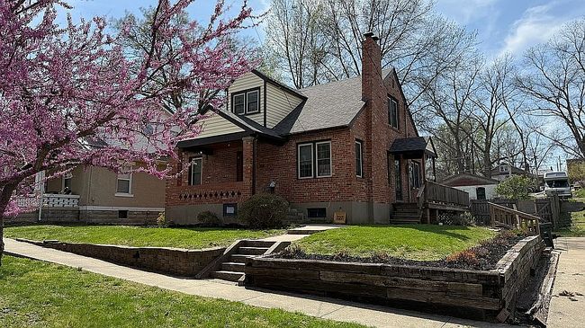 Image of 727 7th St