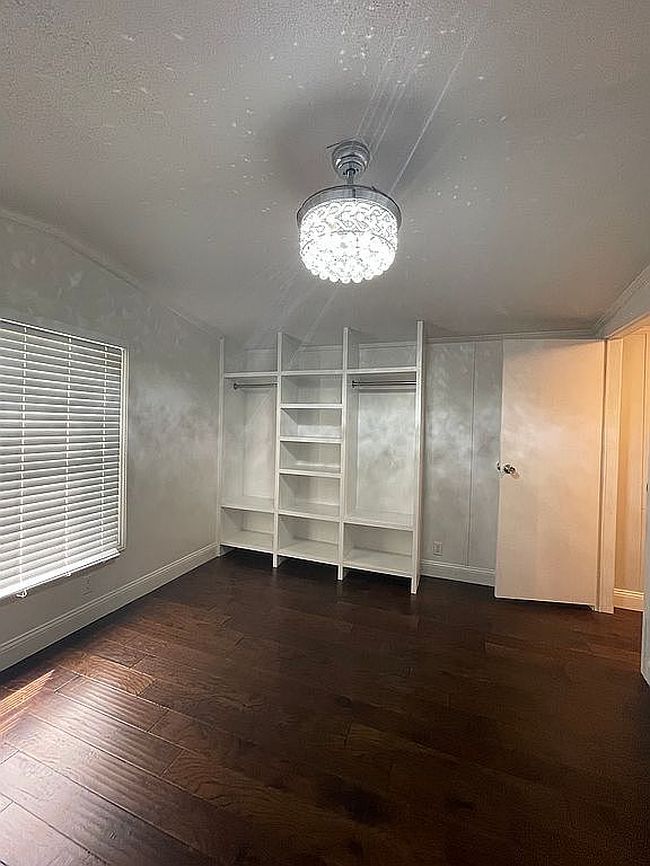 Image of 120 Red Maple Ln